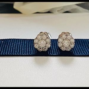 18K Gold & Diamond Studs